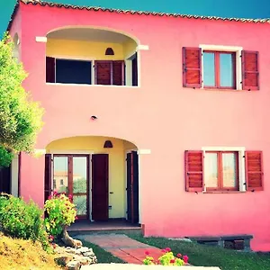 https://da-mario-e-maria.in-sardinia.net